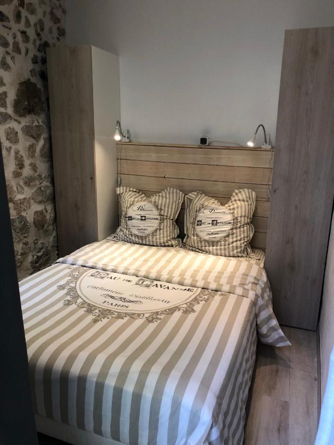 Vieil Antibes, Ravissant 2P Avec Petite Terrasse Apartment Bagian luar foto